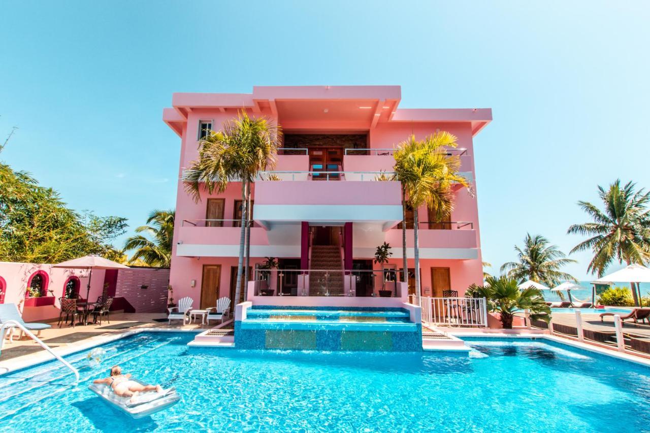 Miramar Suites Placencia エクステリア 写真
